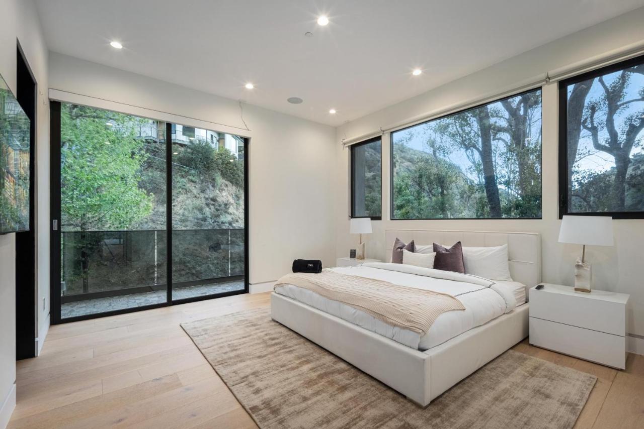 Nichols Canyon Villa
