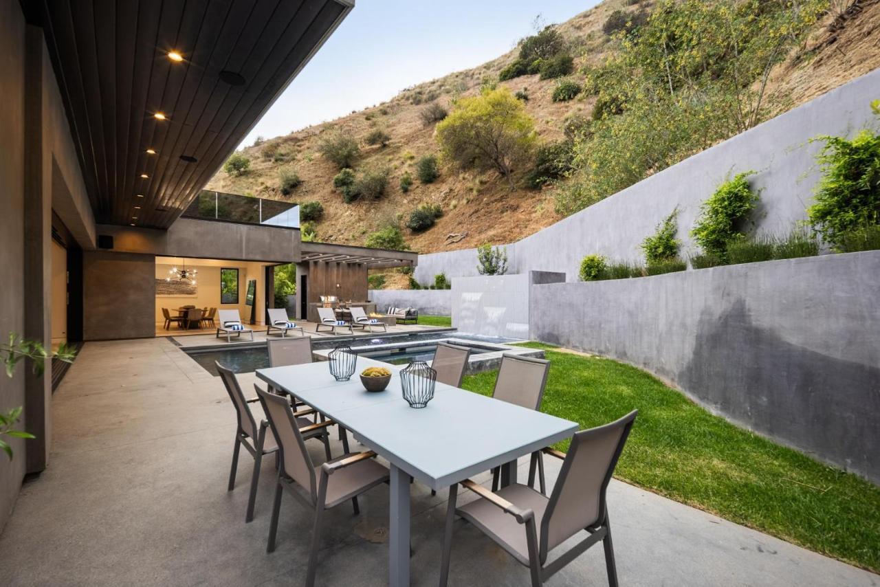 Nichols Canyon